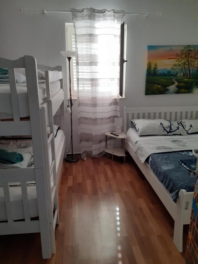 Sea View Apartment Sunrise Poljica & Blue Lagoon Rent A Boat Екстериор снимка