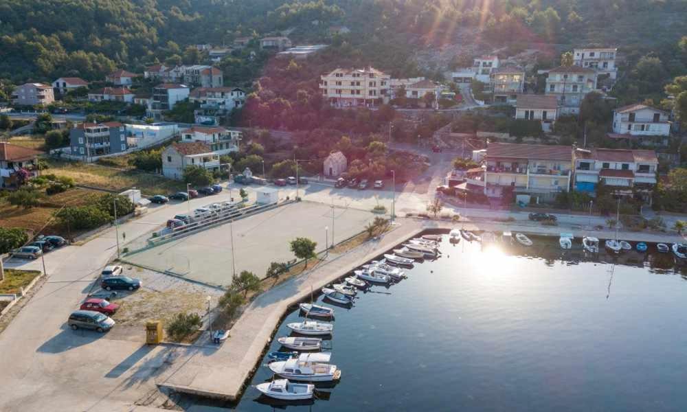 Sea View Apartment Sunrise Poljica & Blue Lagoon Rent A Boat Екстериор снимка