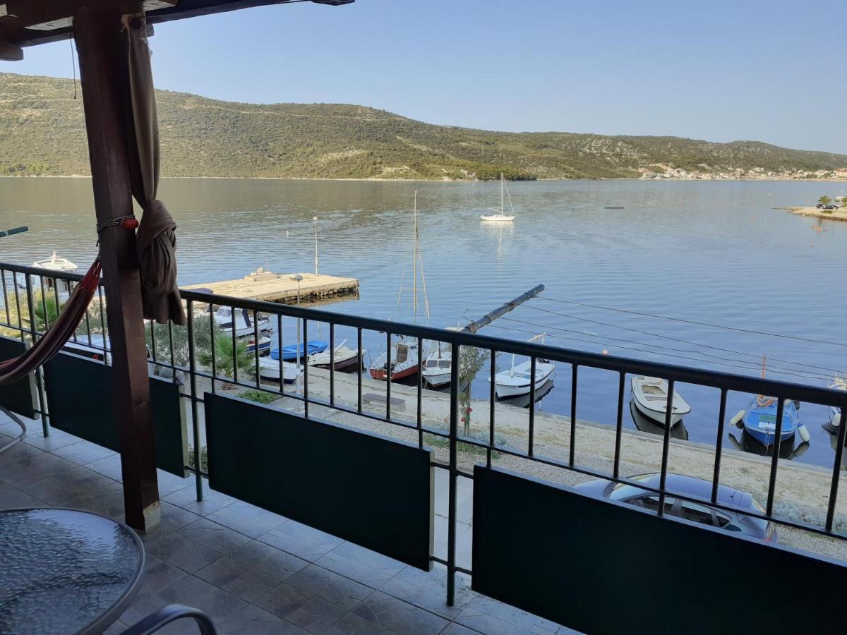 Sea View Apartment Sunrise Poljica & Blue Lagoon Rent A Boat Екстериор снимка
