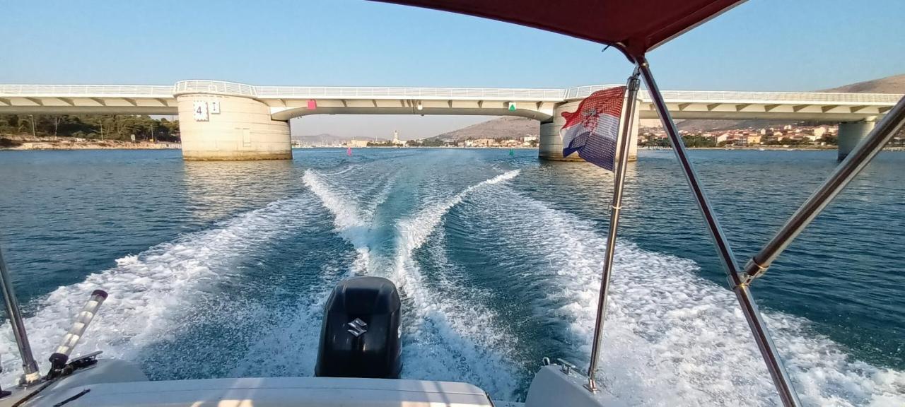 Sea View Apartment Sunrise Poljica & Blue Lagoon Rent A Boat Екстериор снимка