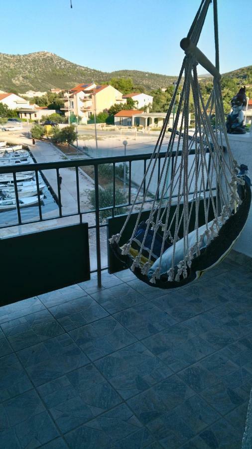 Sea View Apartment Sunrise Poljica & Blue Lagoon Rent A Boat Екстериор снимка